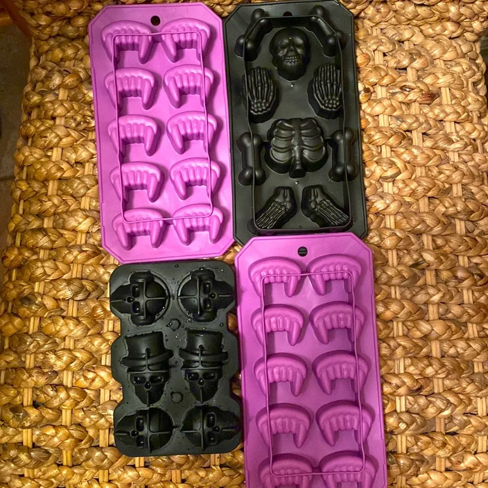 Ice Cube Trays Skulls